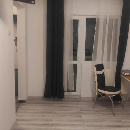 Garsoniera Turda Valeria Apartman Kültér fotó
